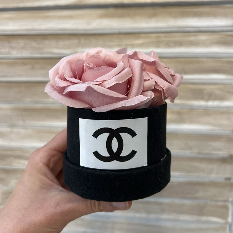 ch2 chanel rózsadoboz