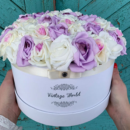 50 szalas munich virágdoboz rózsadoboz virágküldés