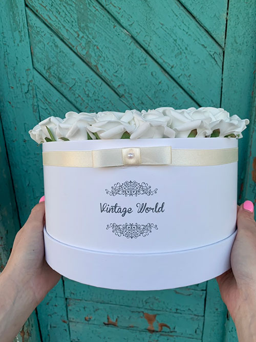 35 szalas london virágdoboz rózsadoboz virágküldés