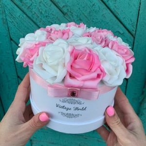 virágdoboz miami rózsadoboz virágküldés