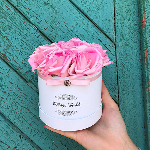 9 szalas new york virágdoboz rózsadoboz virágküldés