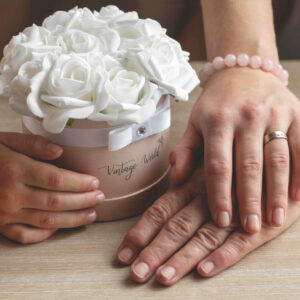 Tokyo Rózsabox és anya-lánya rózsakvarc karkötő szett 1.