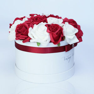 virágdoboz rózsadoboz viragkuldes