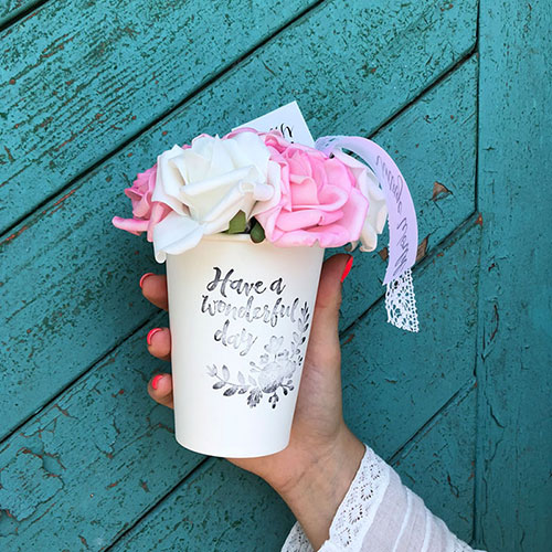 flower to go poharas virágdoboz flower to go rózsadoboz virágküldés