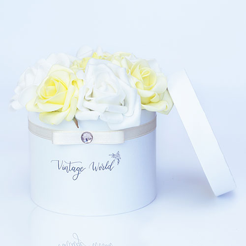 kassa_9_c_rozsadoboz virágküldés habrózsa kassa rózsadoboz