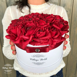 virágdoboz rózsadoboz virágküldés