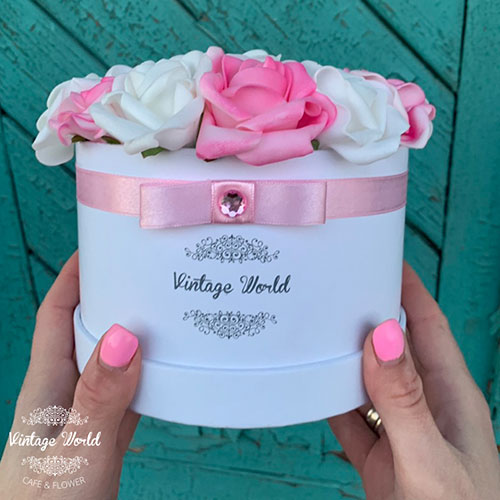 16 szalas miami virágdoboz rózsadoboz virágküldés