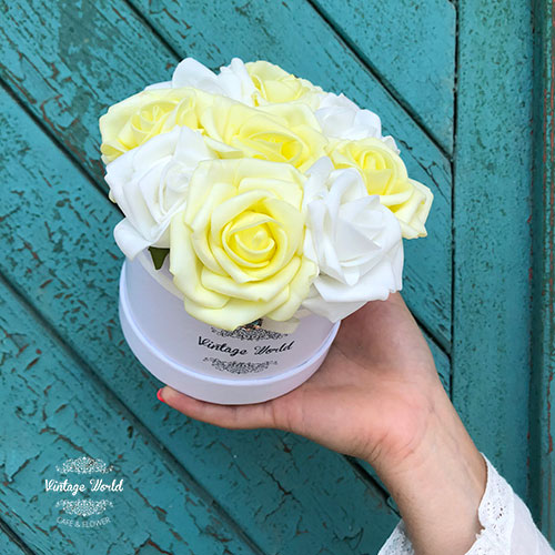 9 szalas kassa virágdoboz rózsadoboz virágküldés