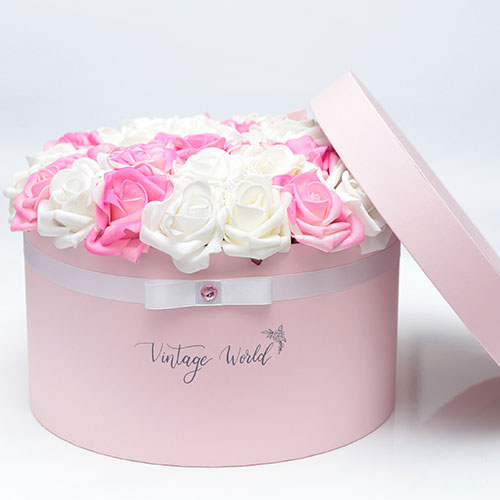 zagreb_35_c_viragdoboz virágküldés habrózsa zagreb rózsadoboz