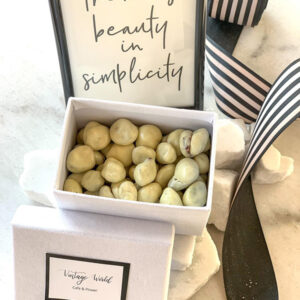 Blueberries dream - in a white gift box