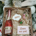 Happy New Year - gift box (with little pig)