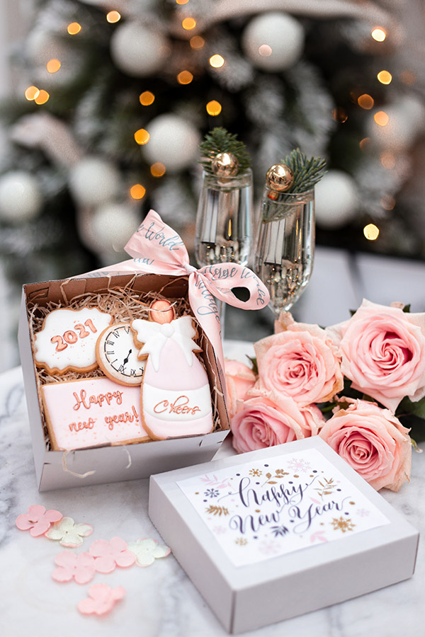 happy new year keksz box