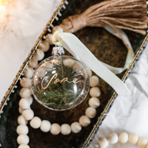 Karácsonyi díszgömb - átlátszó arany