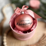 Díszdoboz üveggömbhöz rózsaszín színben