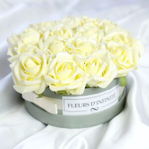 remény rózsái mini rózsadoboz