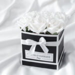 Flowers of love  - Handmade mini 9 rose box