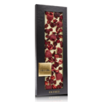 chocoMe fehércsokoládé vörösáfonyával, meggyel és málnával