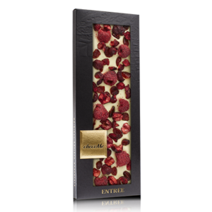 chocoMe fehércsokoládé vörösáfonyával, meggyel és málnával